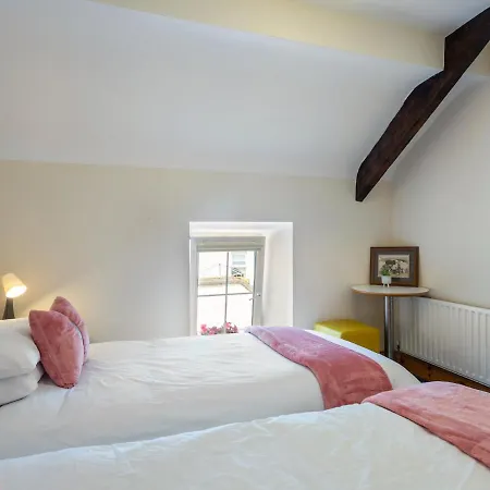 360 Townstay Holiday home *